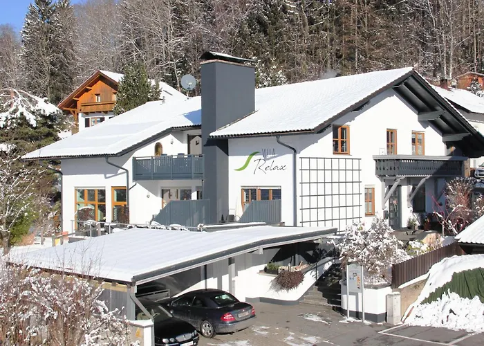 Villa Relax - Ferienwohnungen & Hallenbad & Relaxgarten