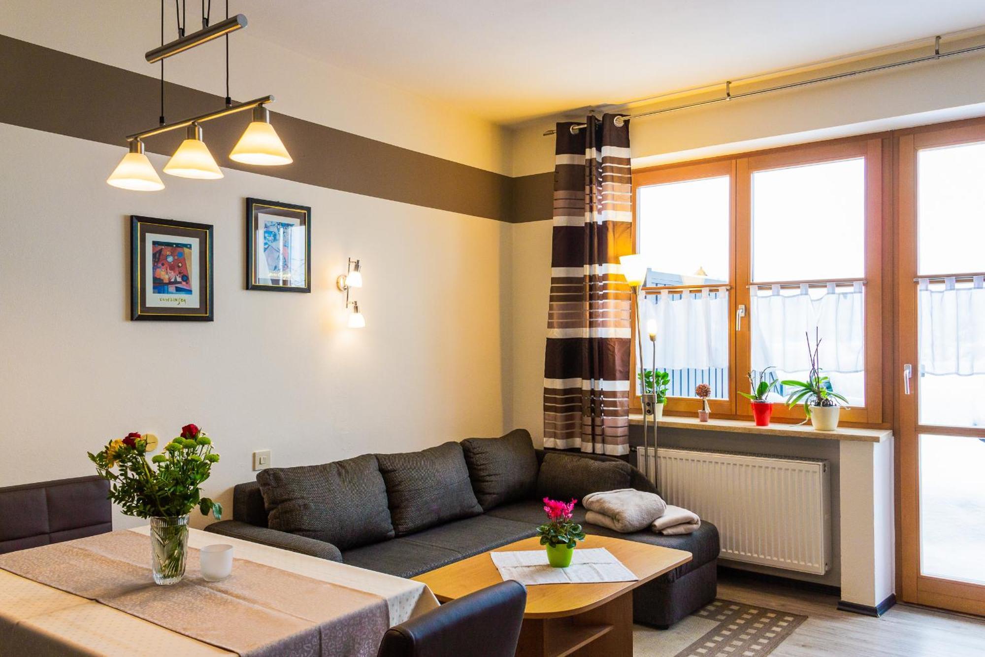 Relax - & Hallenbad & Relaxgarten Appartement Bodenmais