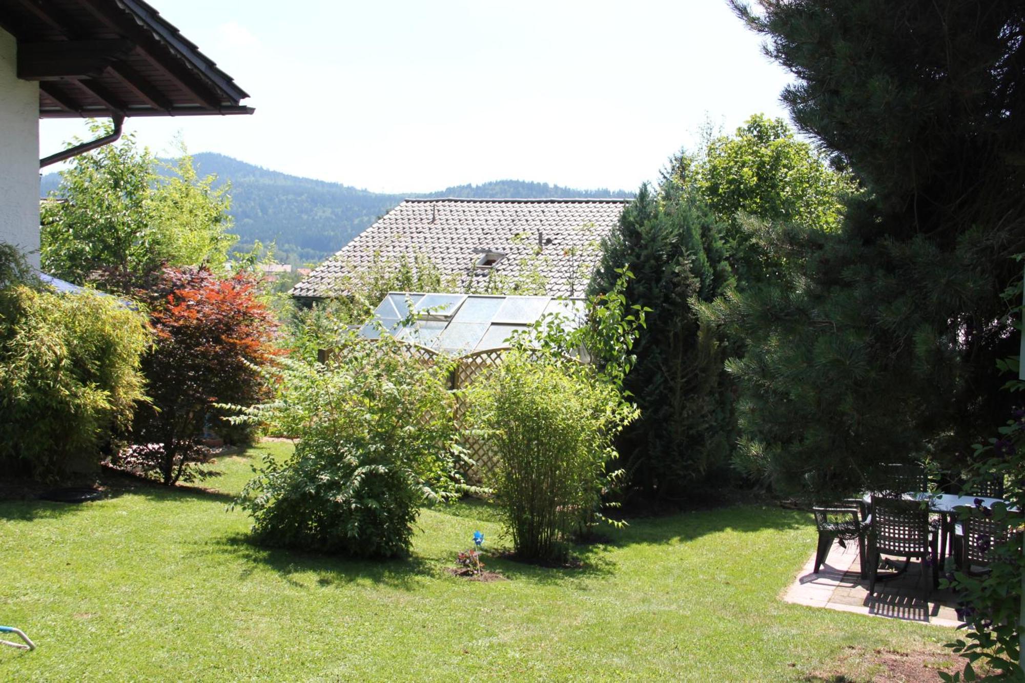 Relax - & Hallenbad & Relaxgarten Appartement *